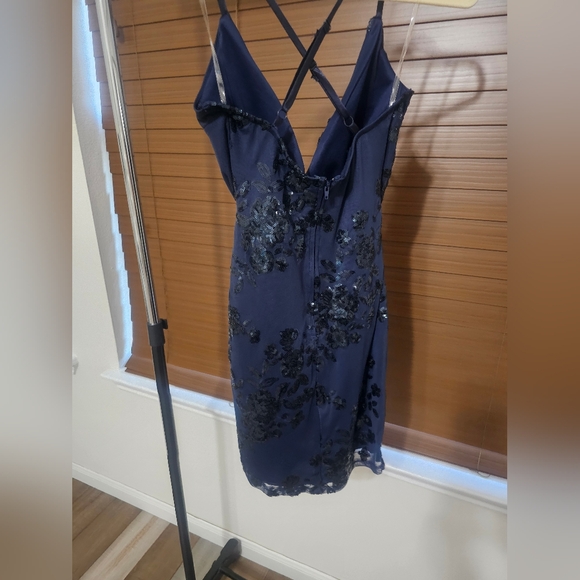 Women's clothing(90) - Picture 4 of 5